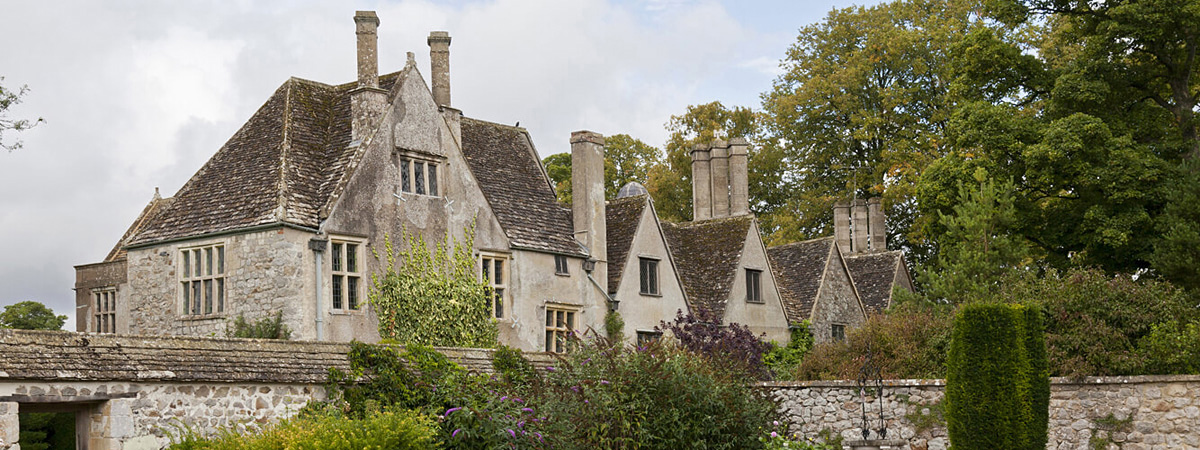 National Trust, Avebury Manor