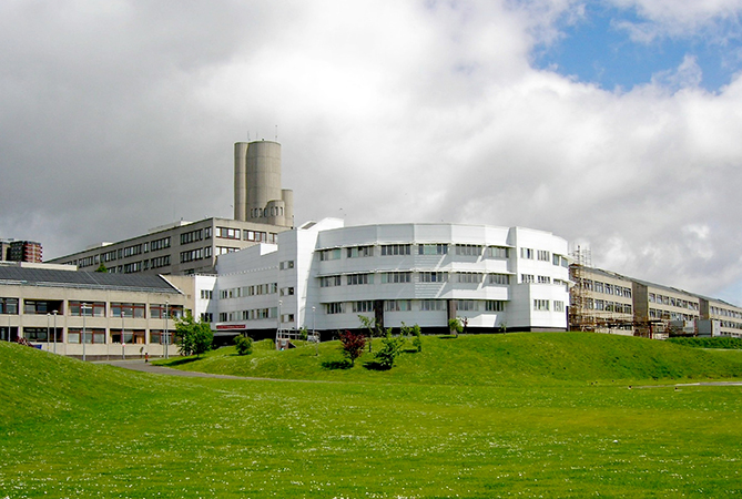 University of Dundee Medical School, Ninewells Hospital | Art UK