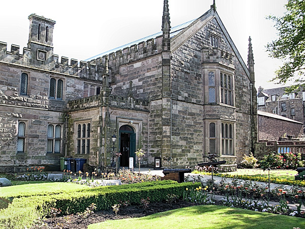 McLean Museum and Art Gallery