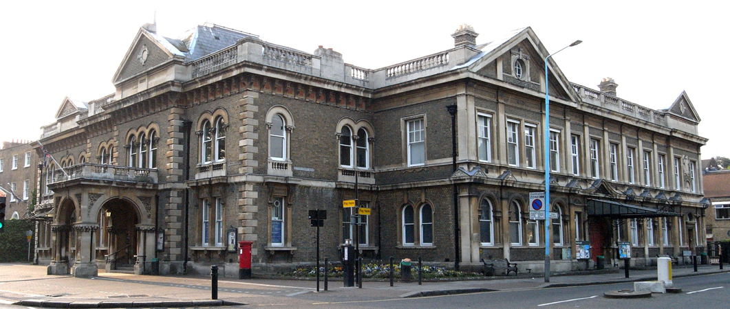 Chiswick Town Hall