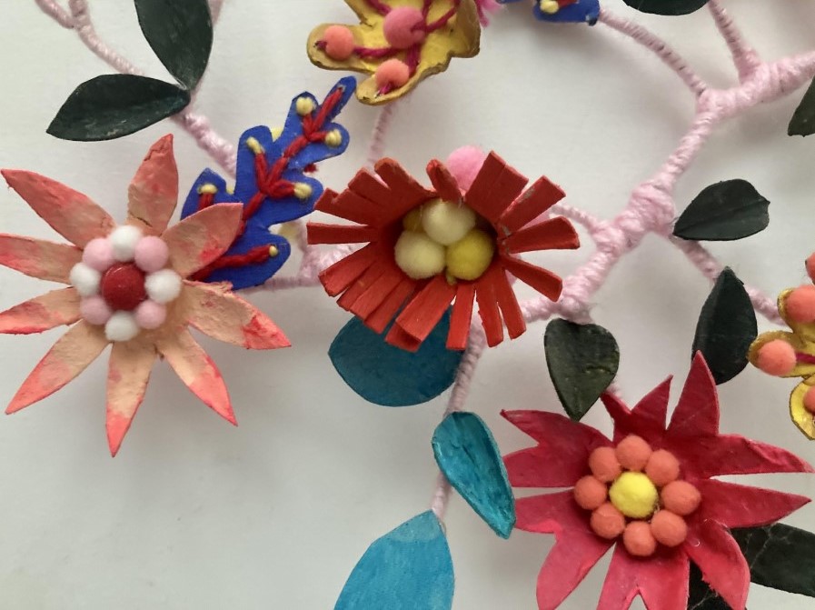Spring garland from recycled paper