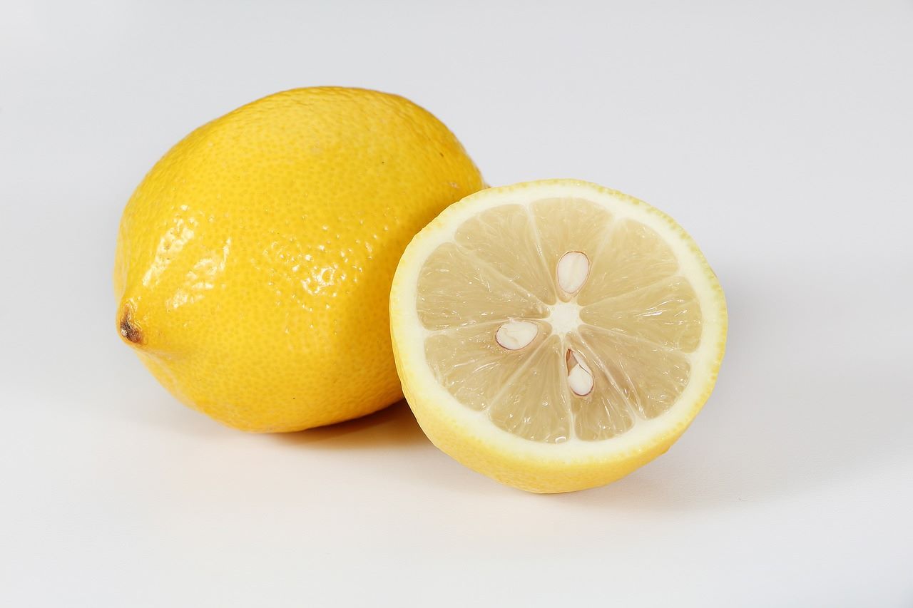 A simple still life of lemons