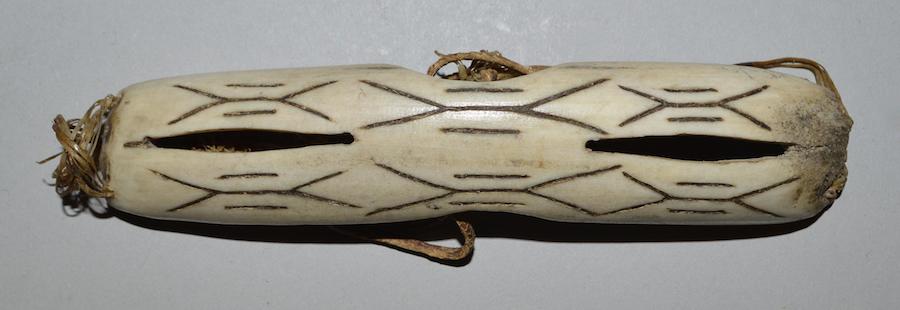 Snow-goggles, 1800–1850, made by Eskimo-Aleut/Innuit (Inuinnait), found/acquired North America