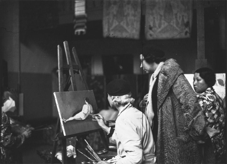 French painter Marie Laurencin (1853–1956) in her atelier with some of her students