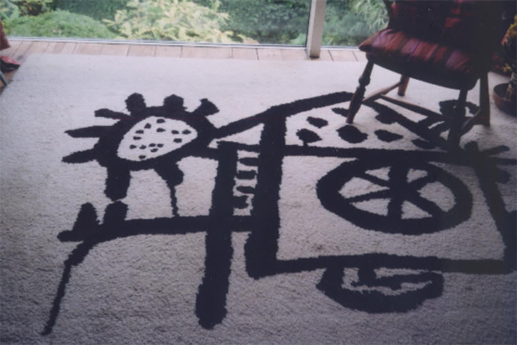 Hand-tufted rug by Bili Davie