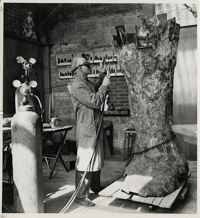 Benno Schotz in his studio