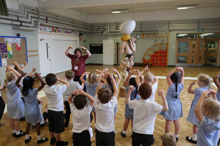 Blackmoor pupils recreate each of the figures’ poses