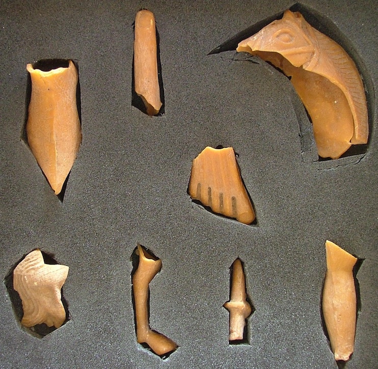 Wax votive body part fragments