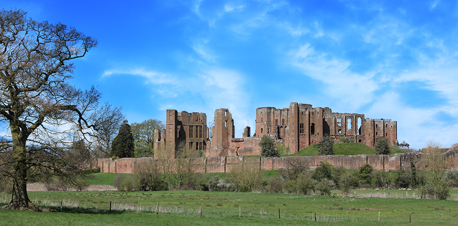 English Heritage, Kenilworth Castle