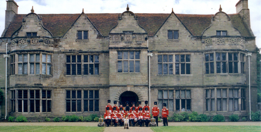 Royal Regiment Of Fusiliers Museum | Art UK