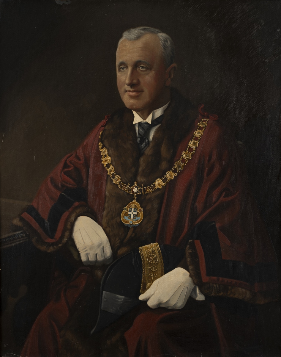 Councillor F. Standring,  Mayor 1930–1931