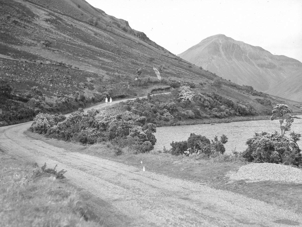 Walking at Wastwater