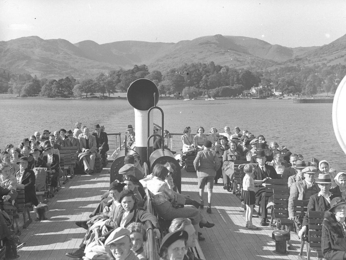 Waterhead from Passenger Boat