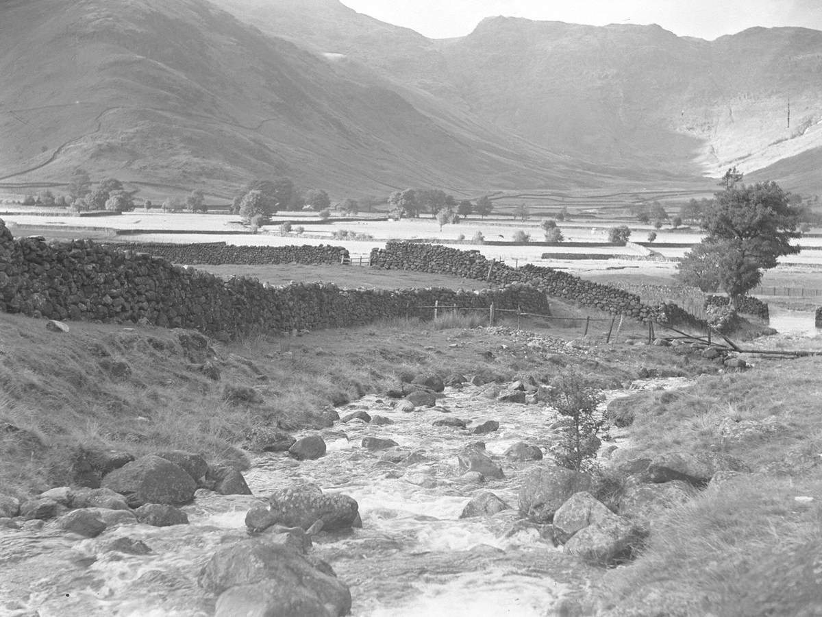 Stream in Langdale Valley