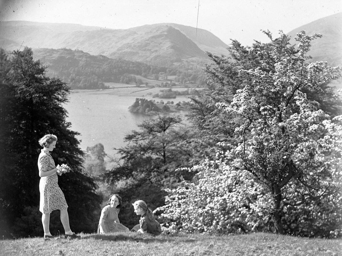 Girls and Blossom at Grasmere