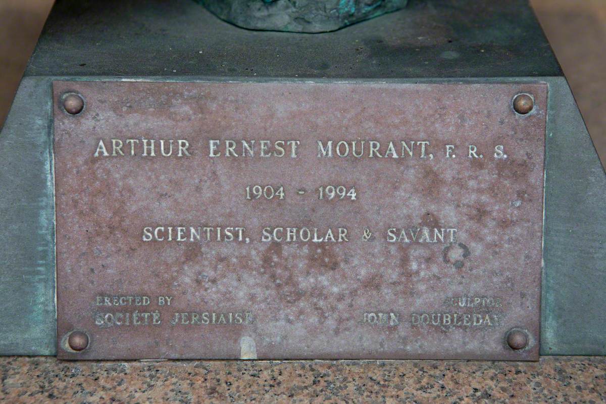 Arthur Ernest Mourant (1904–1994), FRS