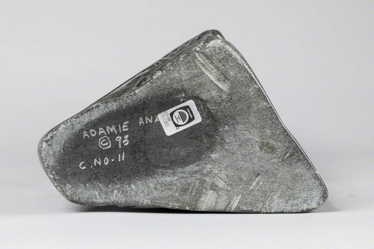 Hunter Pulling Seal Art UK