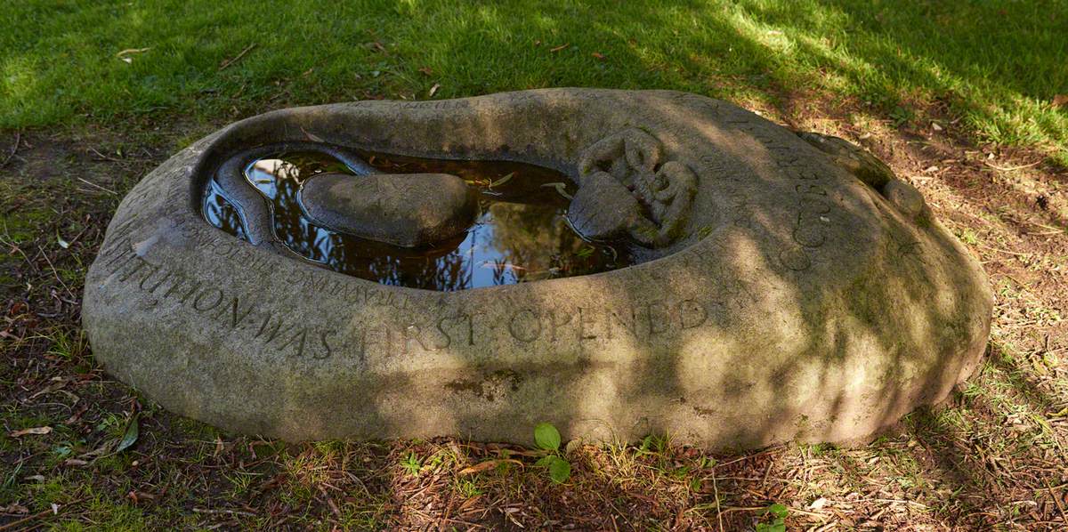 Dedication Stone with Turtle and Lizard