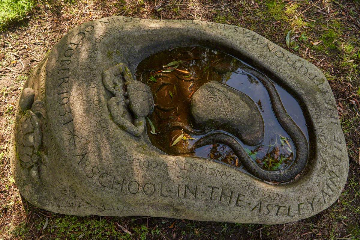 Dedication Stone with Turtle and Lizard