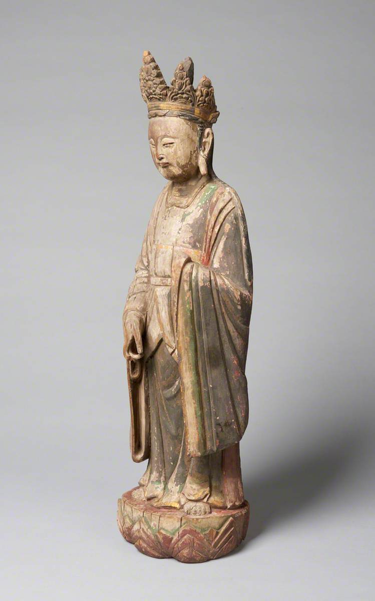 Guanyin Wearing Crown