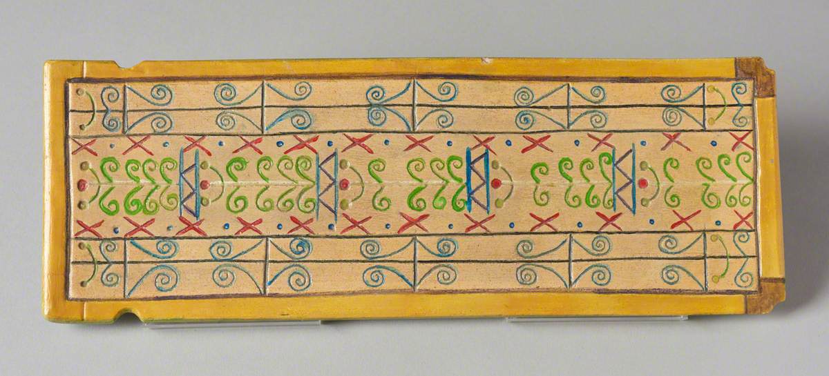 Patterned Plaque*