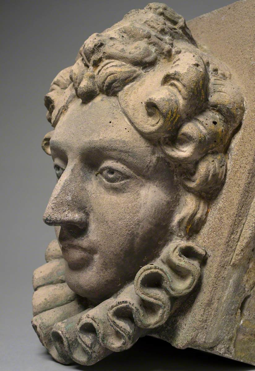 Keystone Featuring the Head of Elizabeth I
