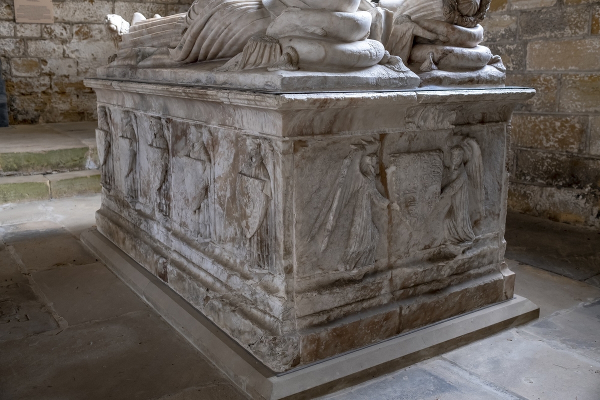 Tomb of Sir William Gascoigne (d.1419) and Elizabeth Mowbray