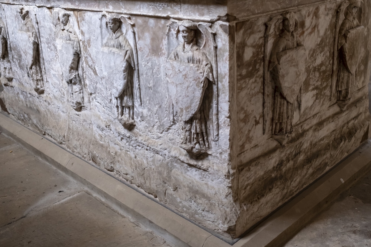 Tomb of Sir William Gascoigne (d.1419) and Elizabeth Mowbray