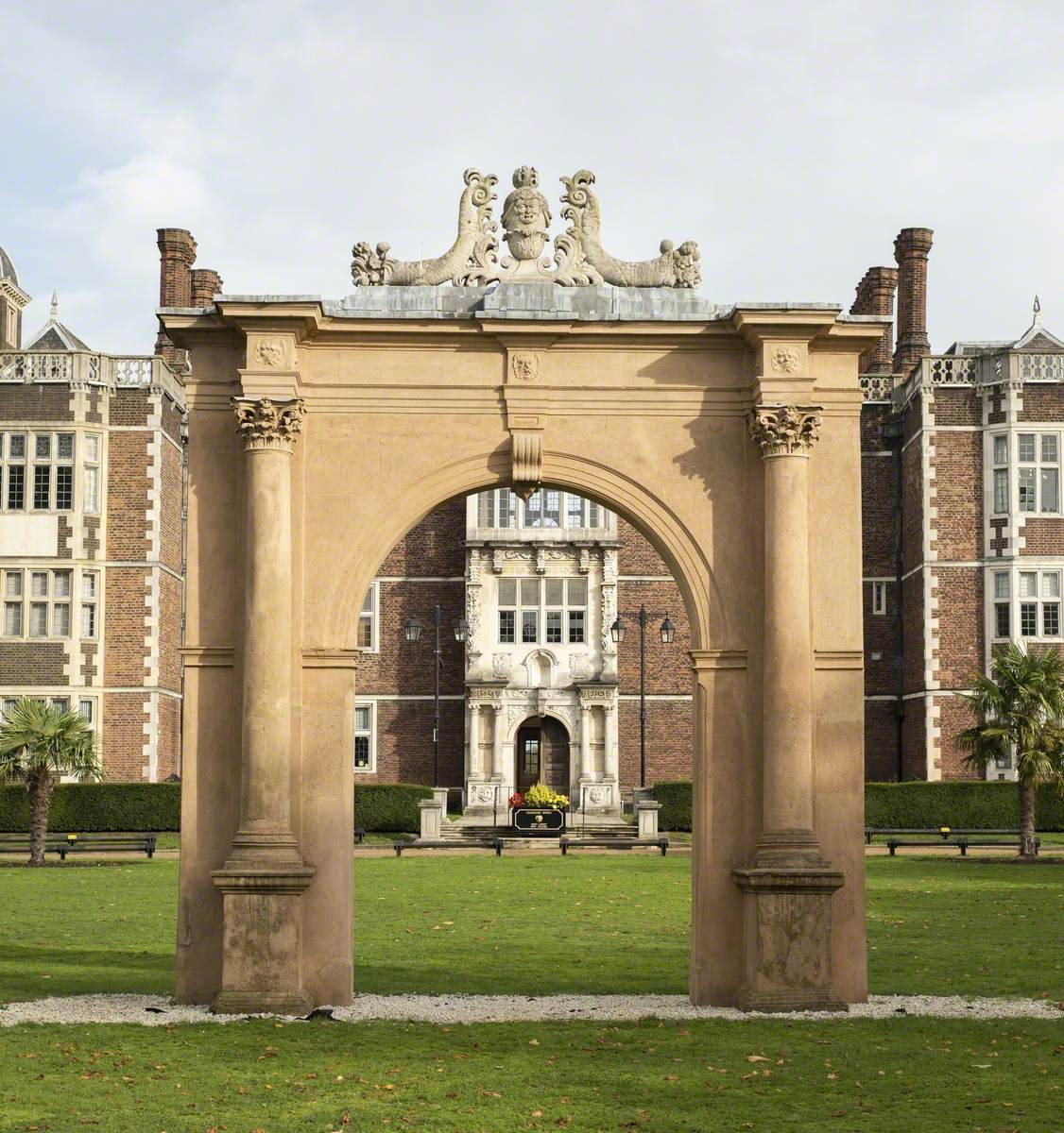 Monumental Arch