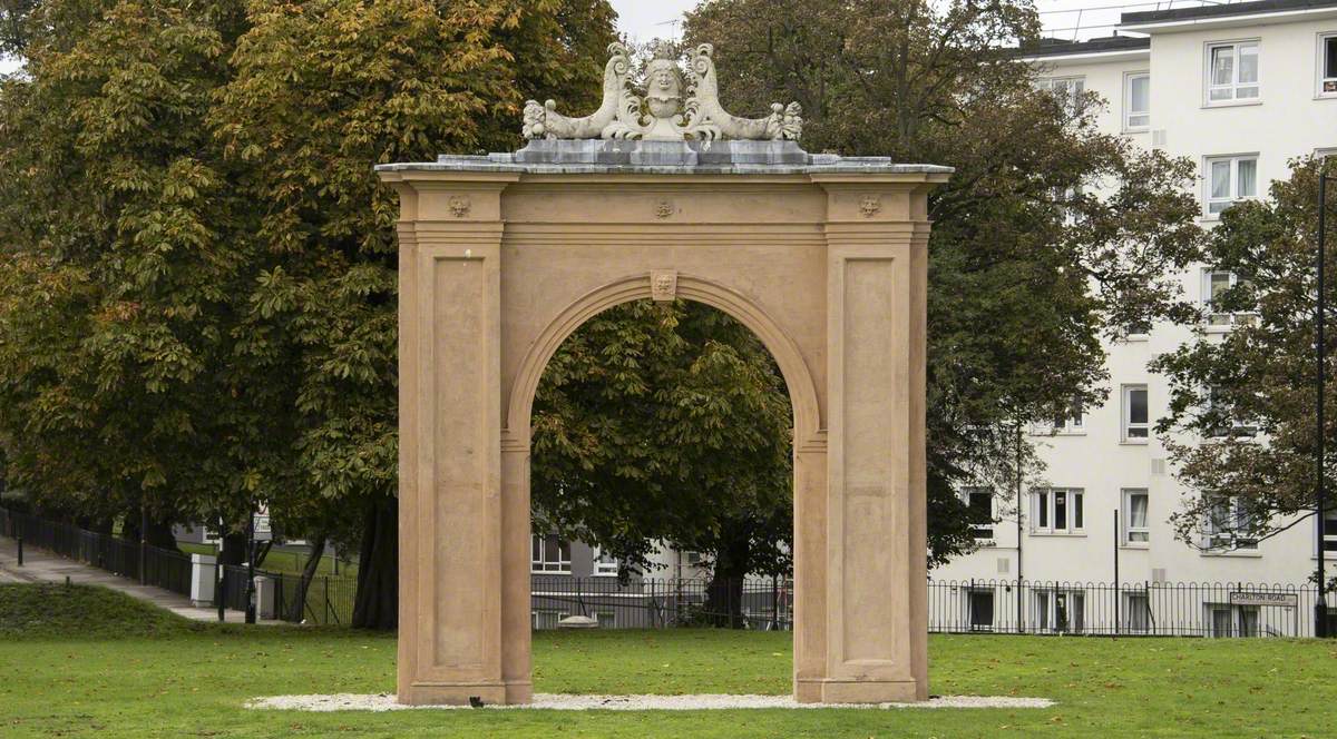 Monumental Arch