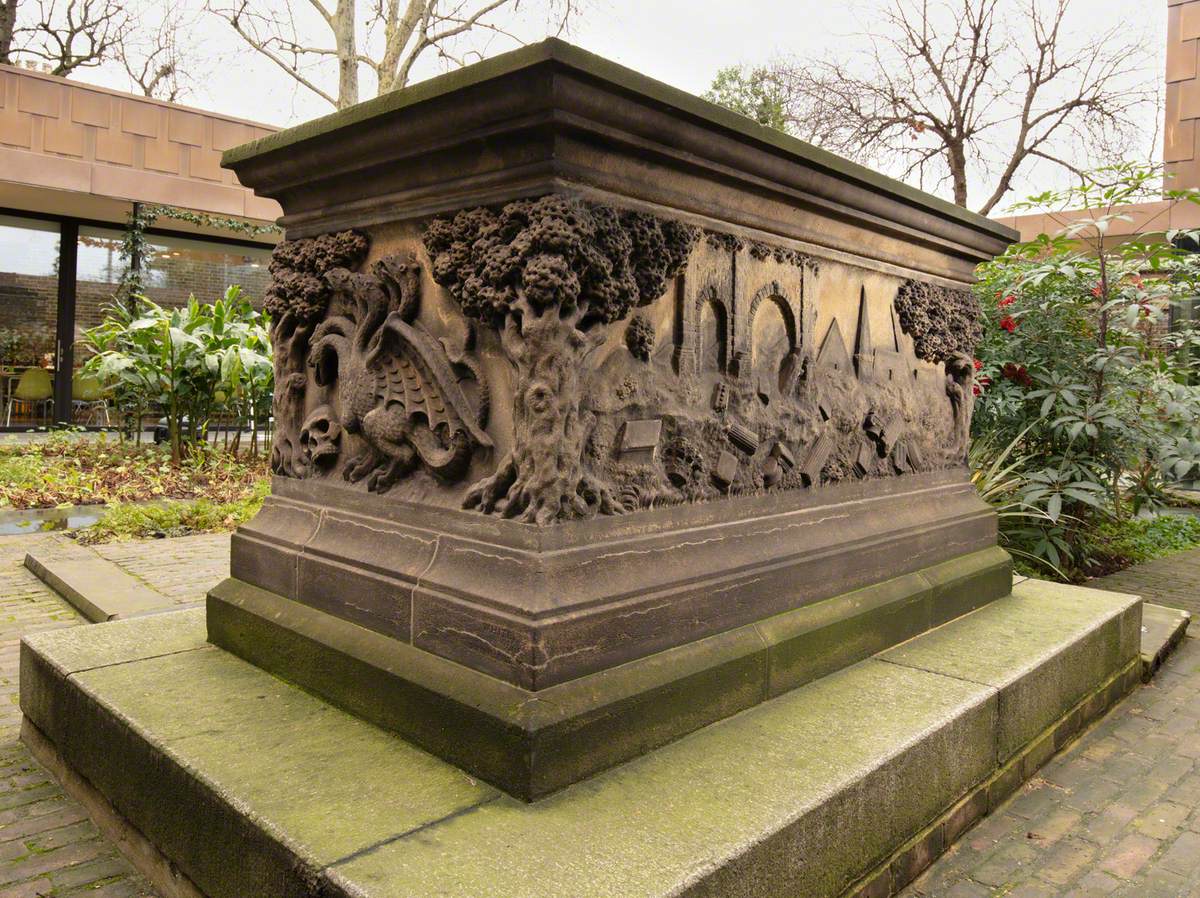 Tomb of John Tradescant the Elder (c.1570–1638) and John Tradescant the Younger (1608–1662)