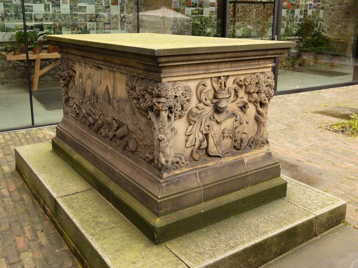 Tomb of John Tradescant the Elder (c.1570–1638) and John Tradescant the Younger (1608–1662)