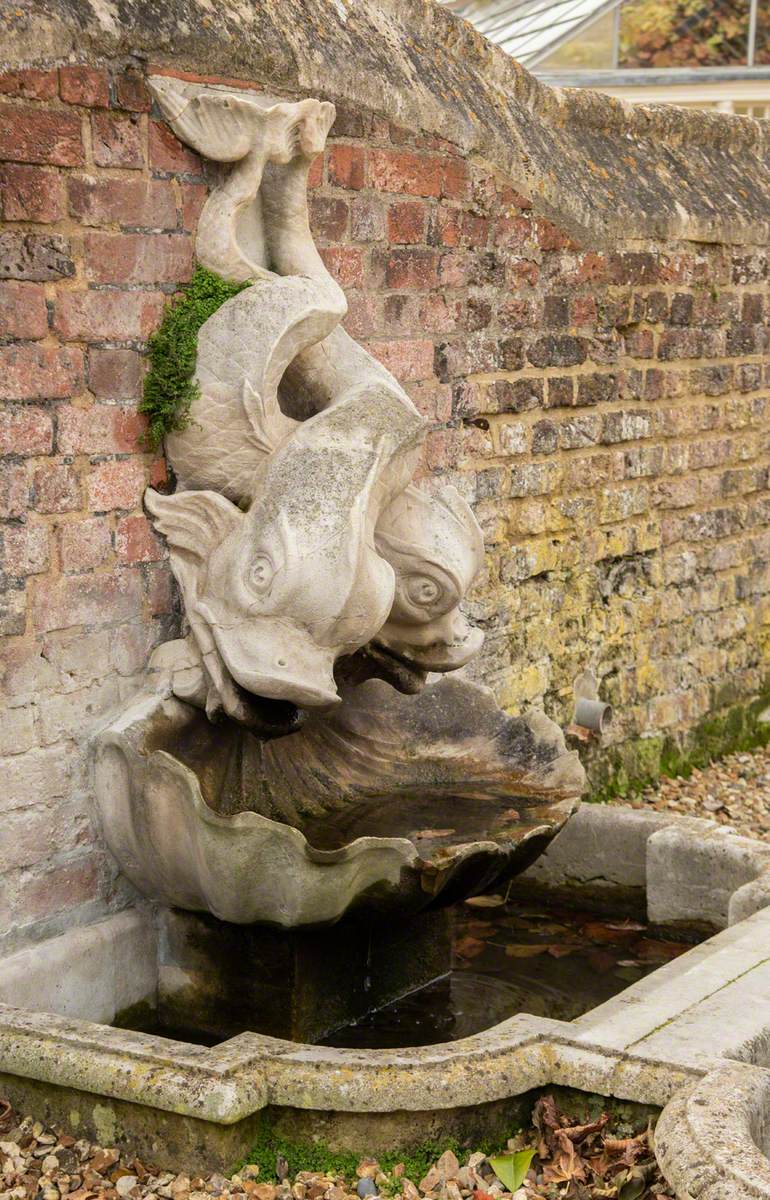 Dolphin Fountain