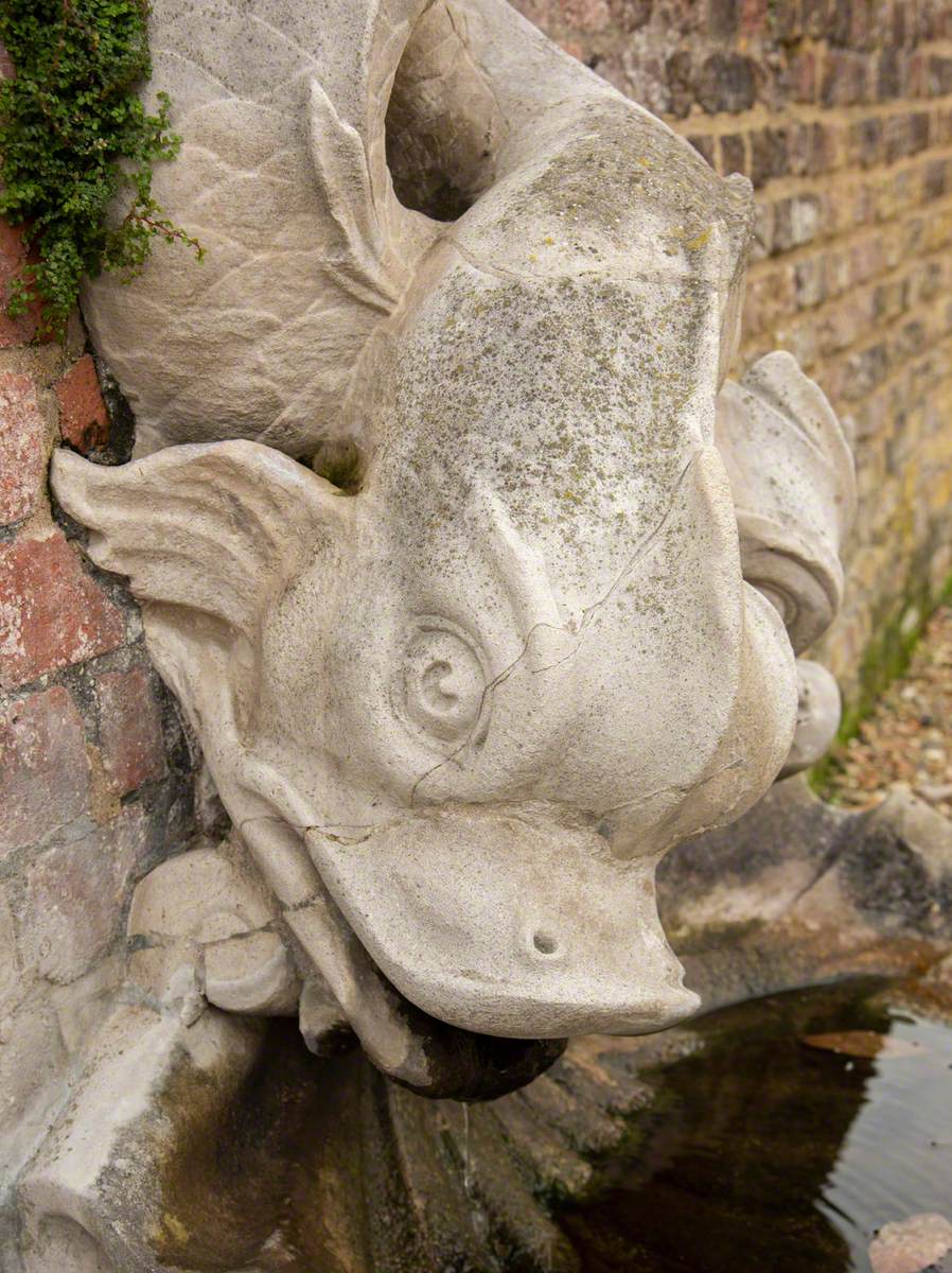 Dolphin Fountain