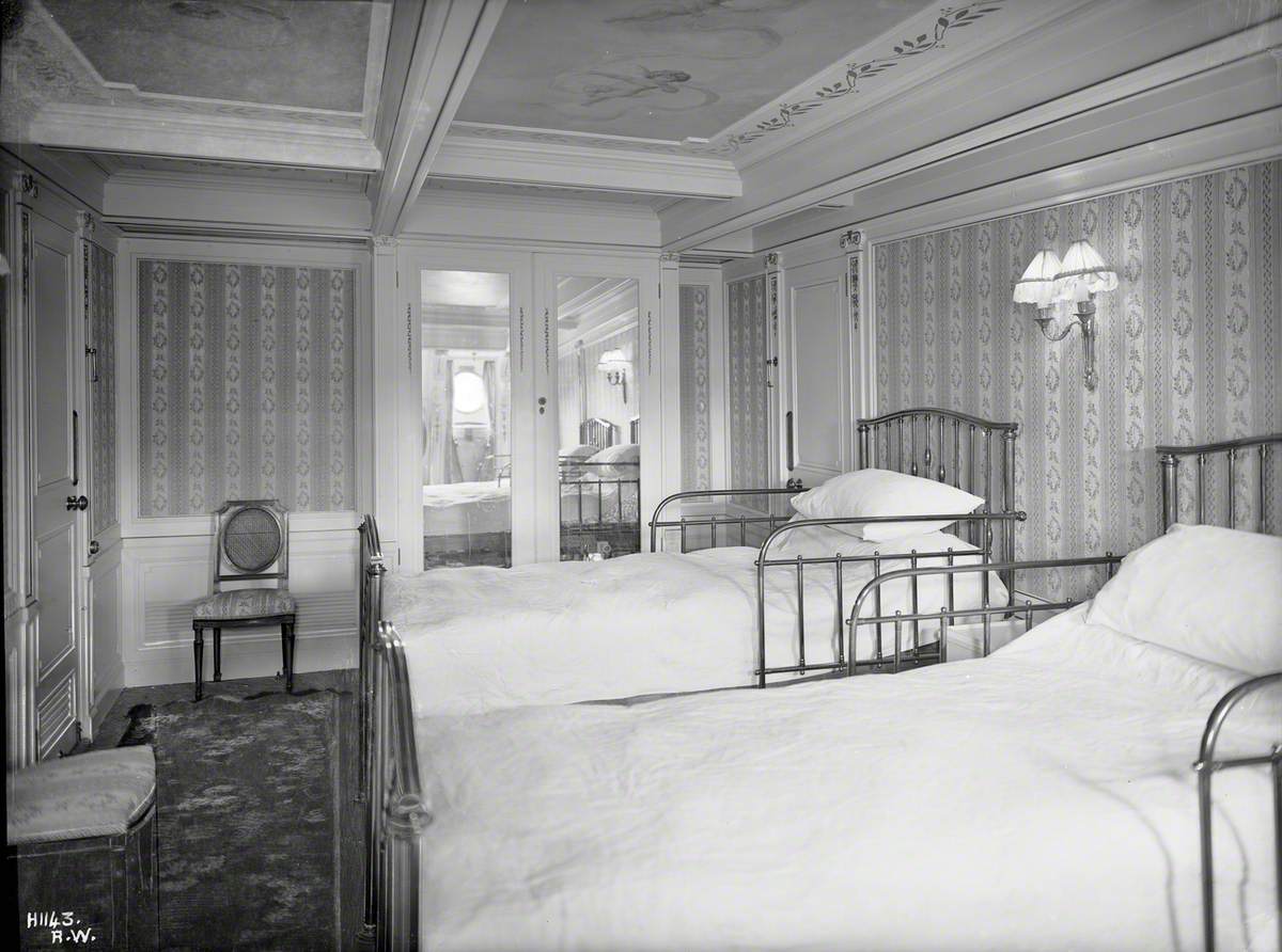 Double stateroom of first class cabine de luxe