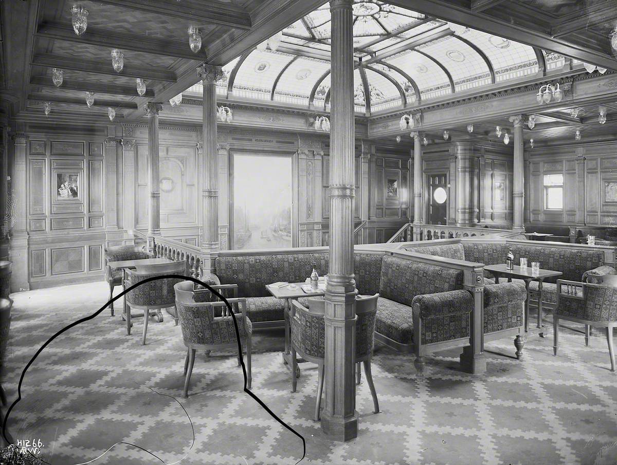 First class balcony and smoke room including dome