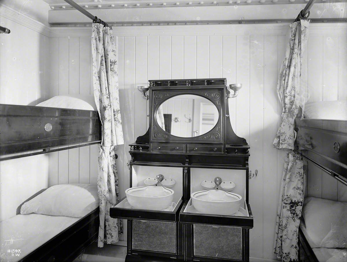 Second class four berth cabin