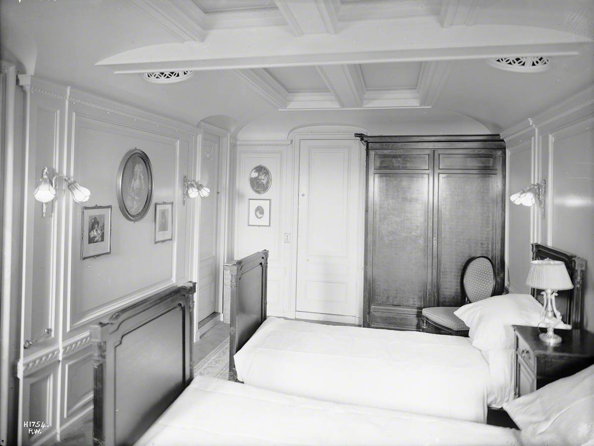 Bedroom of first class No. 1 suite