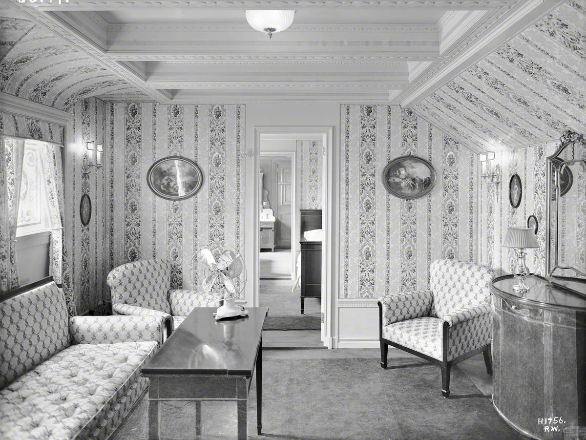 Sitting room of first class No. 2 suite