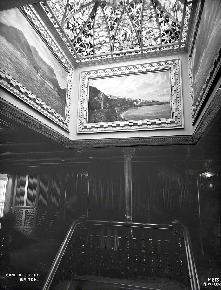Dome and frieze above first class staircase