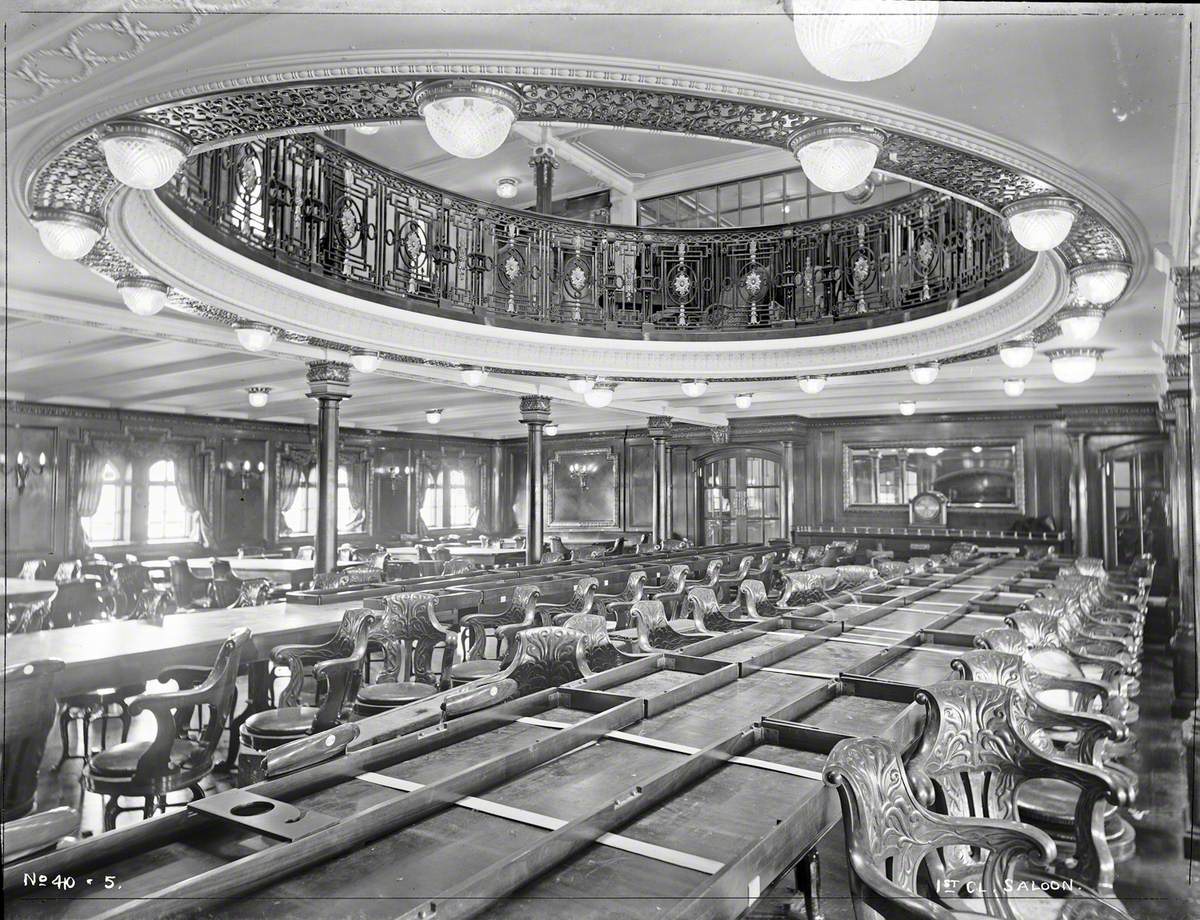 First class dining saloon