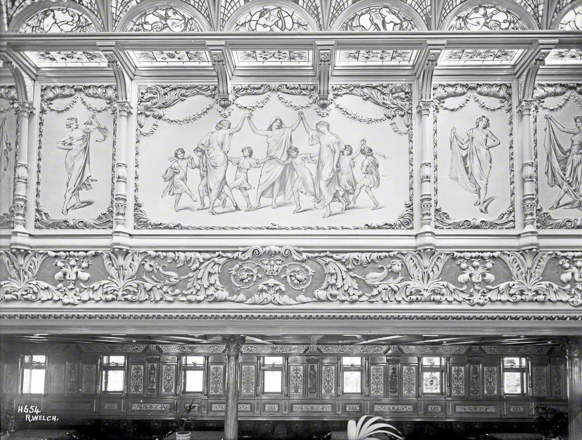 Dome, decorated panels and frieze of first class dining saloon