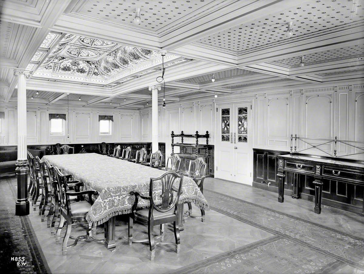 Dining saloon