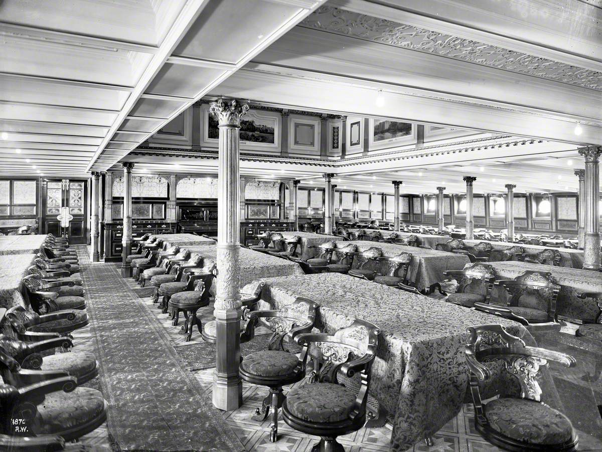 First class dining saloon