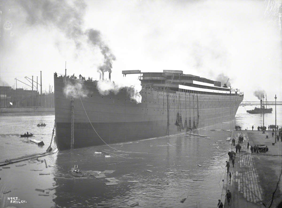 Port bow 3/4 profile afloat immediately after launch