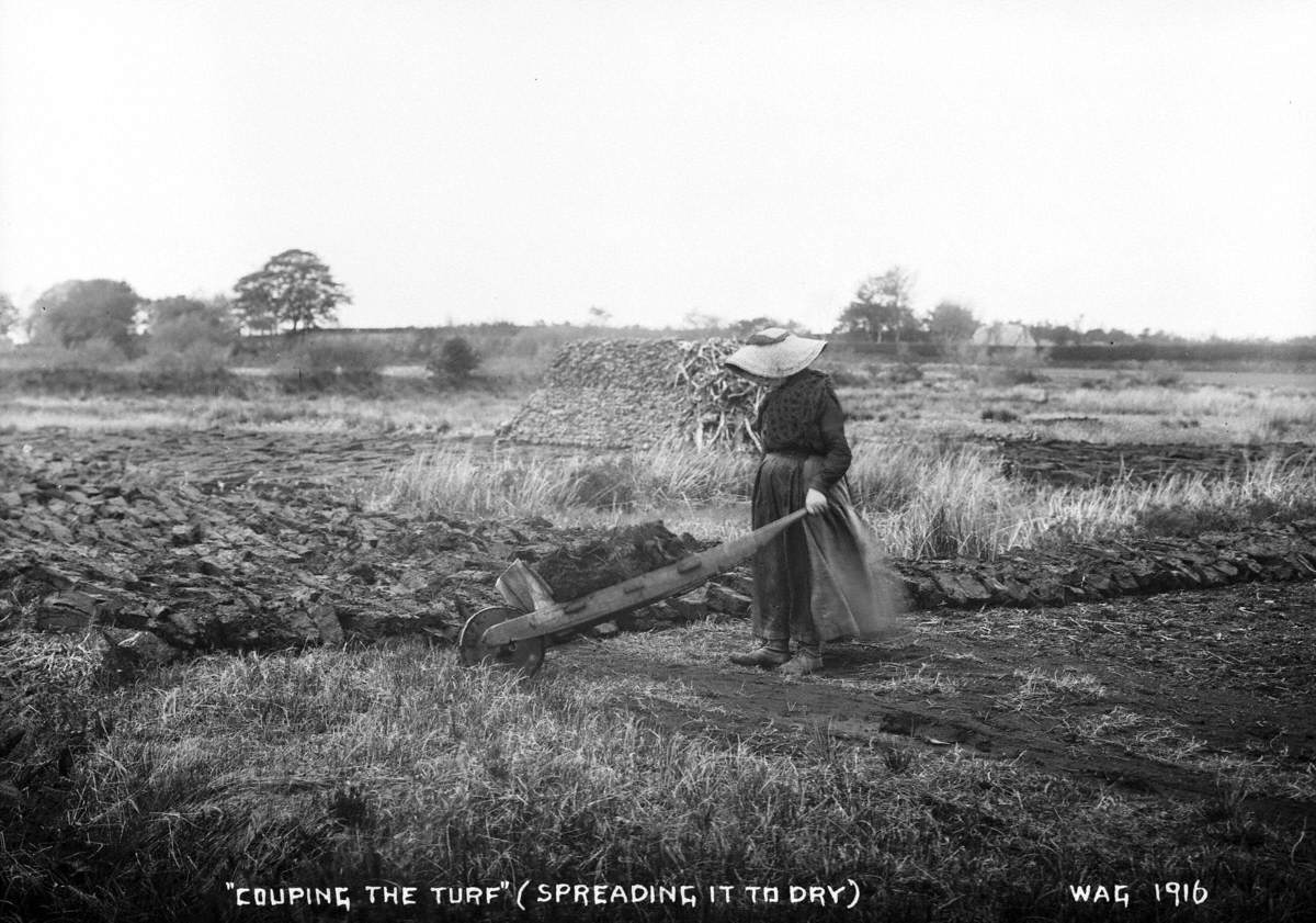 'Couping the Turf' (Spreading It to Dry)