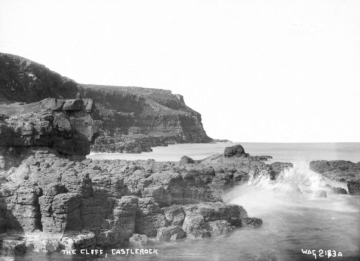 The Cliff, Castlerock