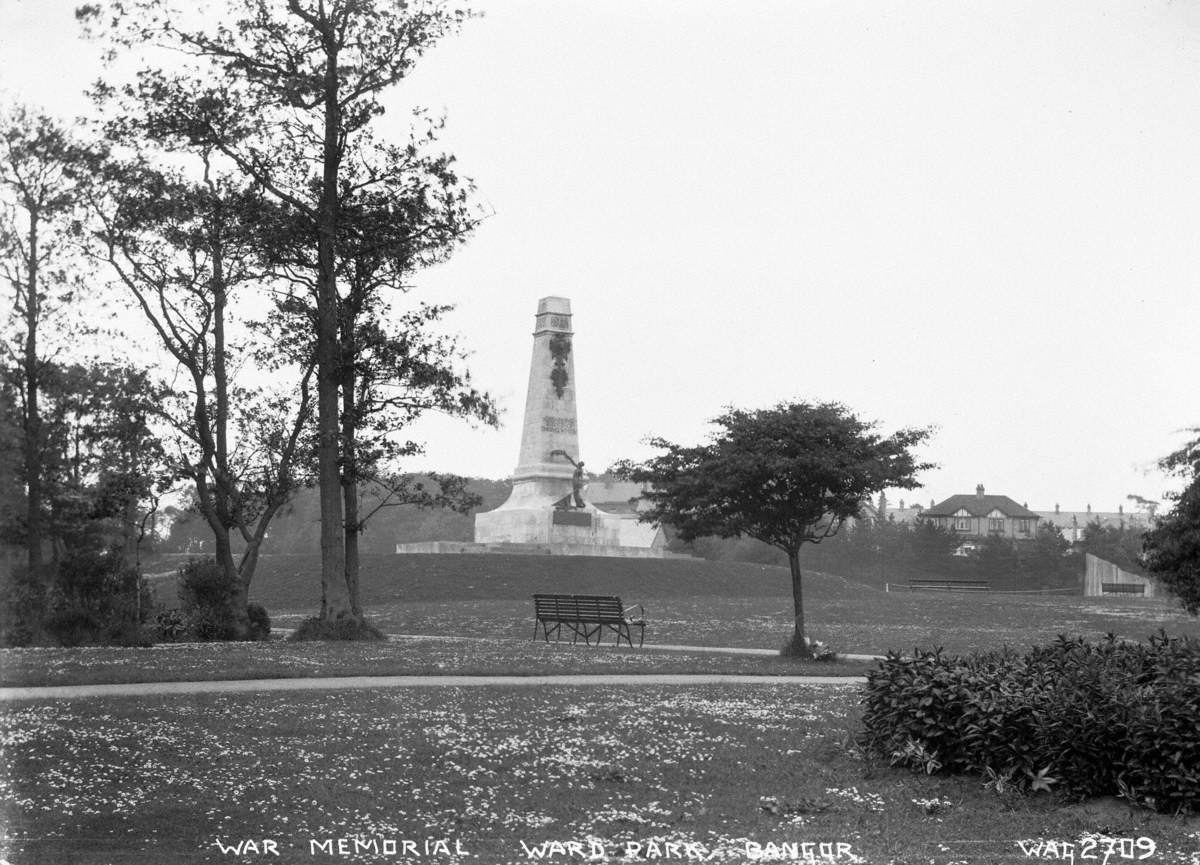 War Memorial, Ward Park, Bangor