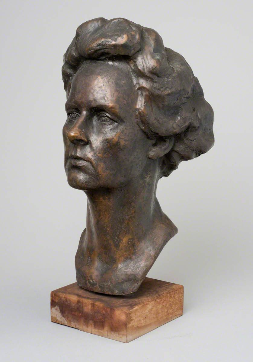 Ursula Ruth Blackwell (1909–1991), Mrs Ernő Goldfinger