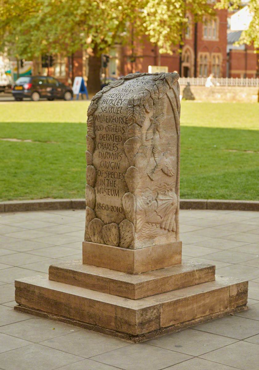 The Great Debate Plinth